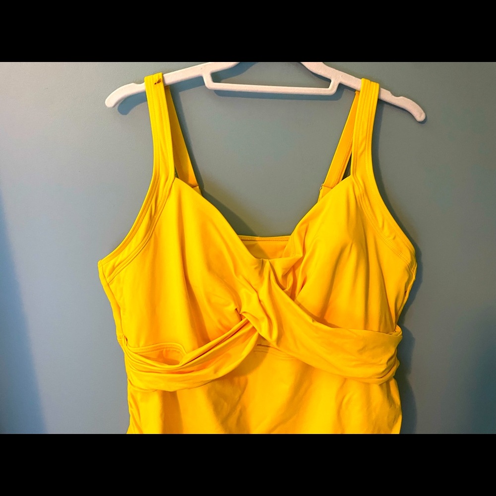 Lands End tankini size 18